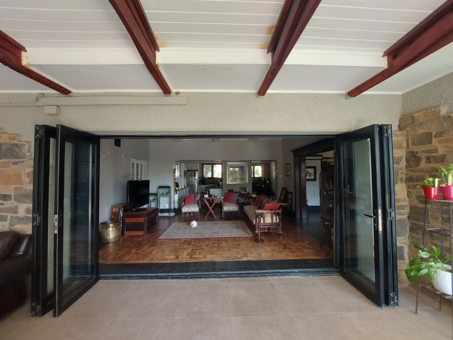 5 Bedroom Property for Sale in Waverley Free State